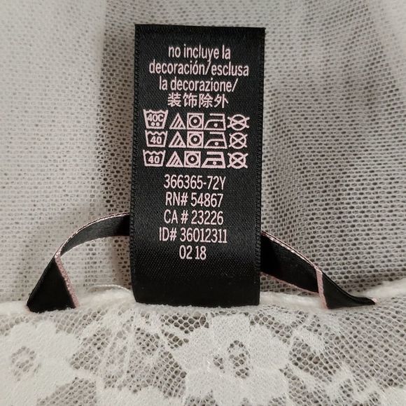 Victoria's Secret Ivory Lace & Mesh Chemise Babydoll Sheer Medium - Picture 9 of 9